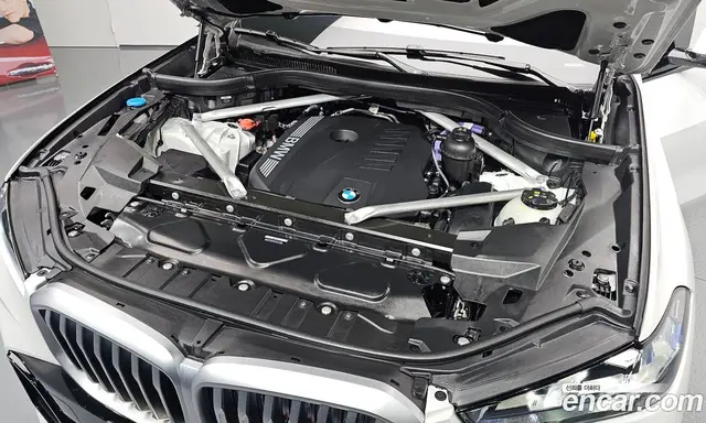BMW X5 2025 3.0 автомат (гидро), миниатюра 6
