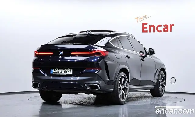 BMW X6 2022 3.0 автомат (гидро), миниатюра 2