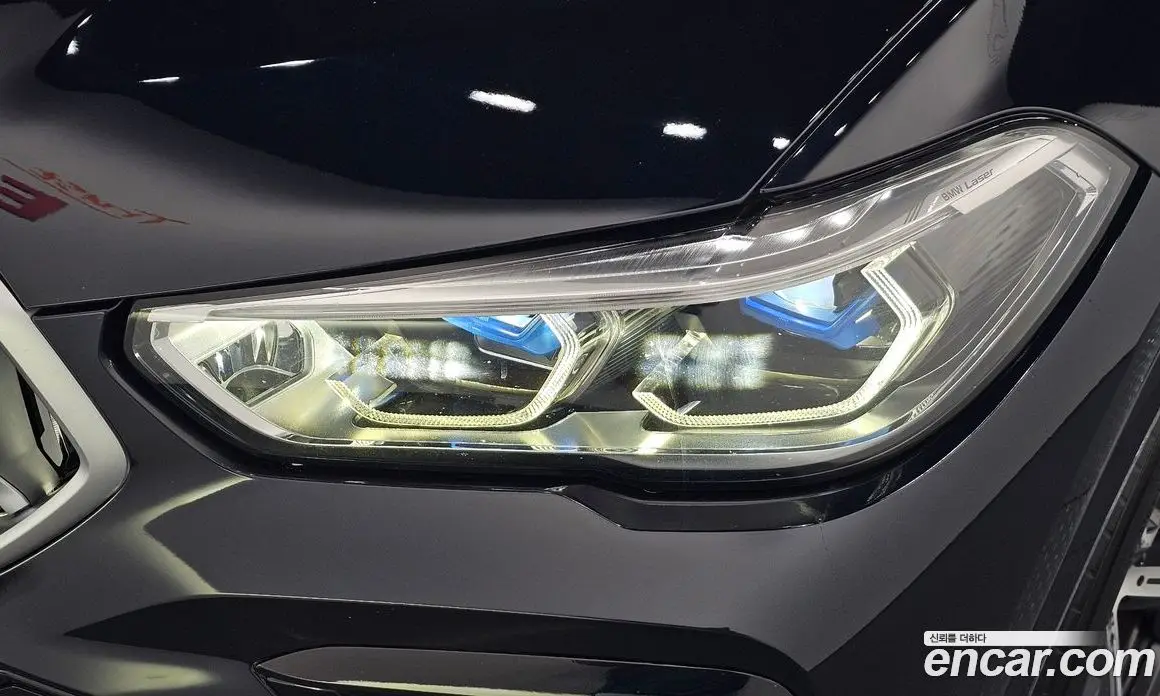 BMW X6 2022 3.0 автомат (гидро), фото 8