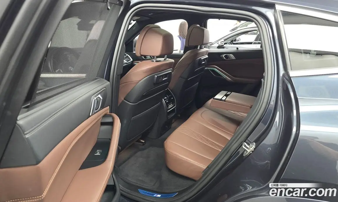 BMW X6 2022 3.0 автомат (гидро), фото 17