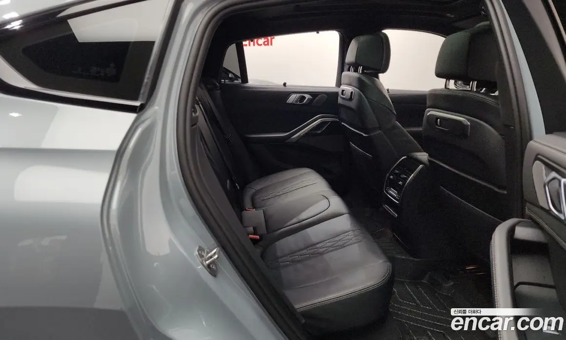 BMW X6 2024 3.0 автомат (гидро), фото 16