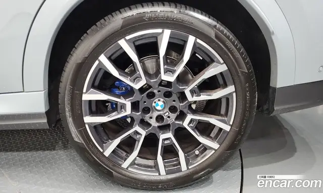 BMW X6 2024 3.0 автомат (гидро), миниатюра 7