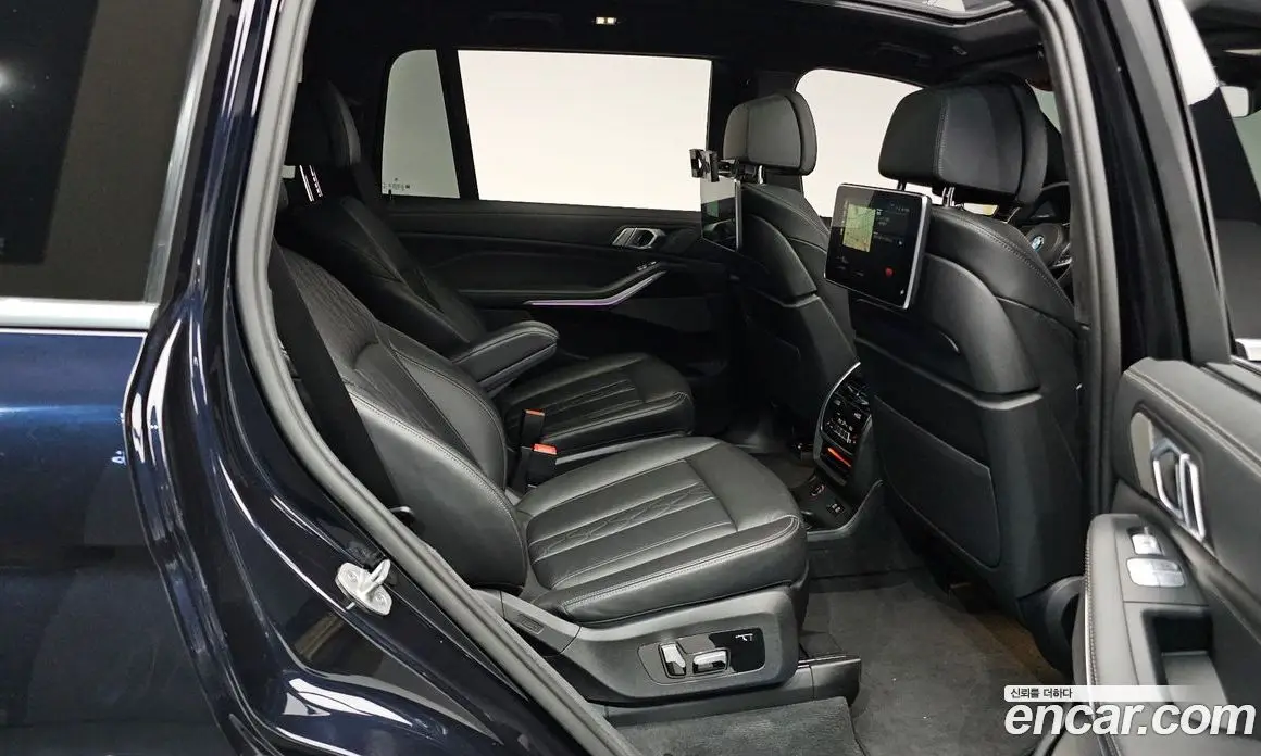 BMW X7 2021 3.0 автомат (гидро), фото 17 BMW X7 2021 3.0 автомат (гидро), фото 17