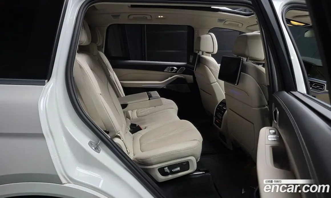BMW X7 2021 3.0 автомат (гидро), фото 17 BMW X7 2021 3.0 автомат (гидро), фото 17