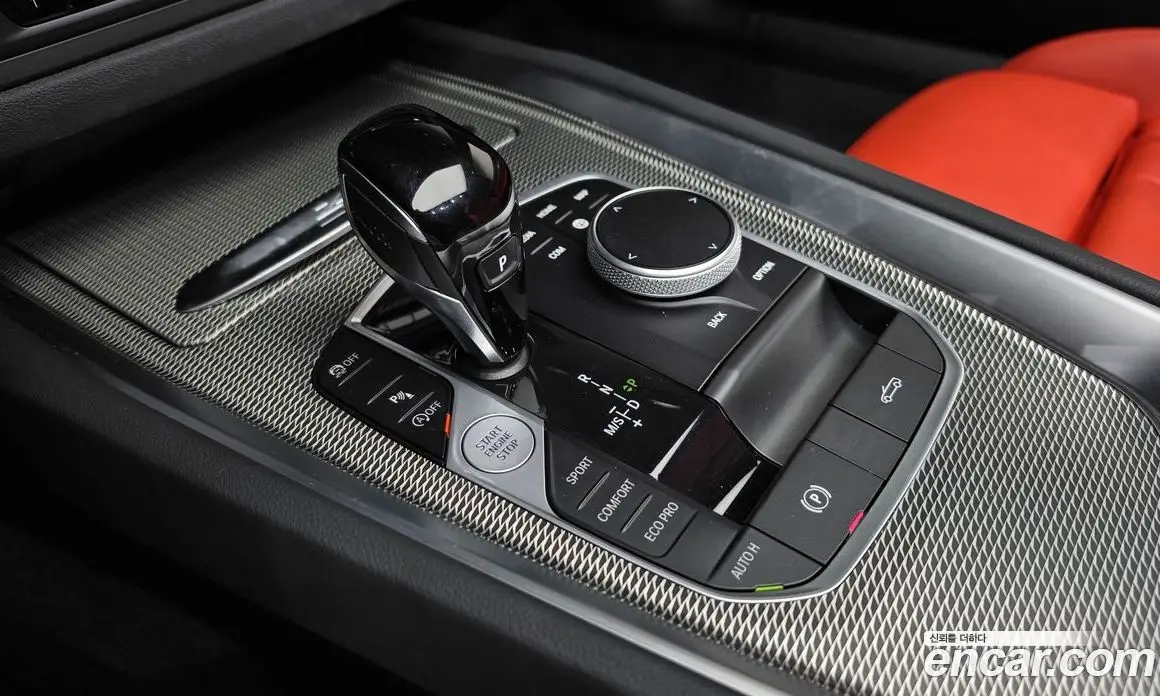 BMW Z4 2025 2.0 автомат (гидро), фото 12 BMW Z4 2025 2.0 автомат (гидро), фото 12