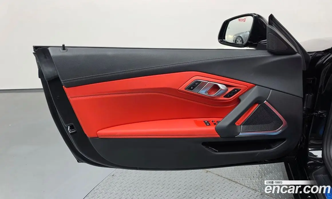 BMW Z4 2025 2.0 автомат (гидро), фото 14 BMW Z4 2025 2.0 автомат (гидро), фото 14