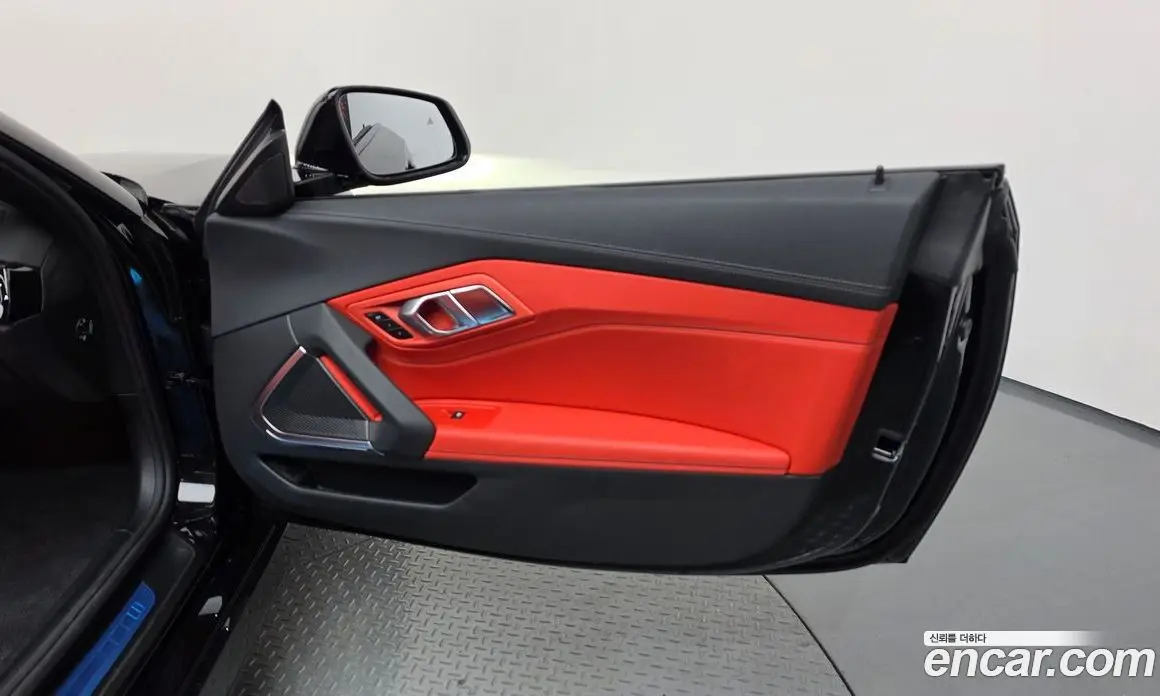 BMW Z4 2025 2.0 автомат (гидро), фото 15 BMW Z4 2025 2.0 автомат (гидро), фото 15