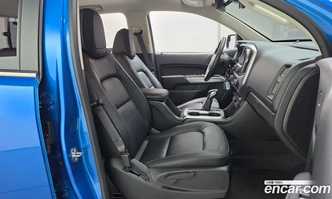 Chevrolet Colorado 2022 3.6 автомат (гидро), фото 16