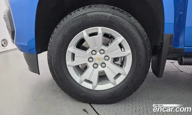 Chevrolet Colorado 2022 3.6 автомат (гидро), миниатюра 5