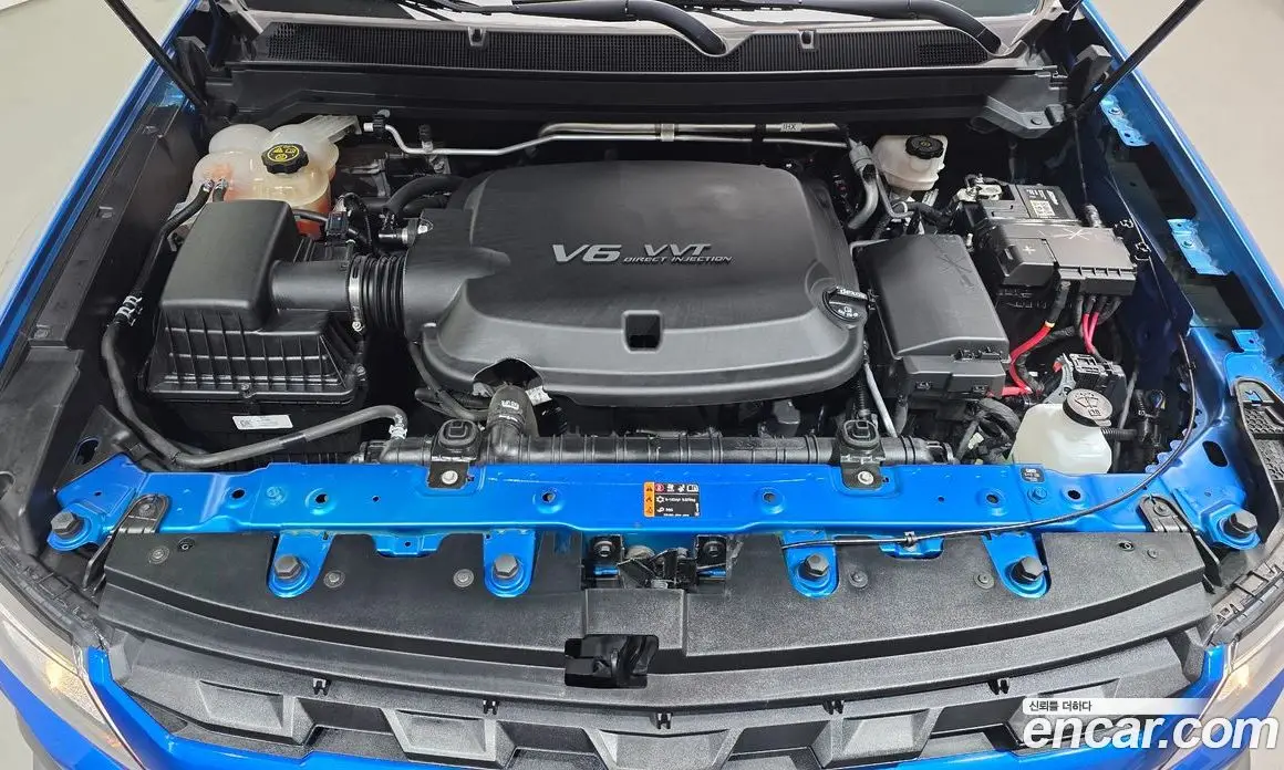 Chevrolet Colorado 2022 3.6 автомат (гидро), фото 6