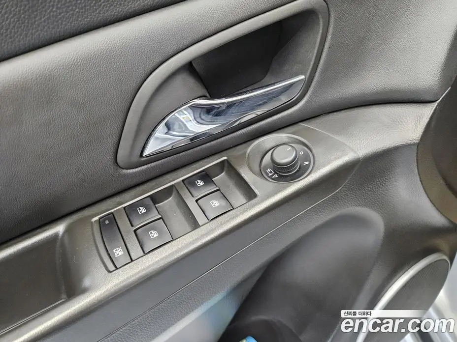 Chevrolet Cruze 2011 1.8 автомат (гидро), фото 16 Chevrolet Cruze 2011 1.8 автомат (гидро), фото 16