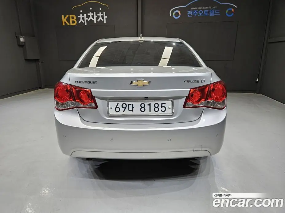 Chevrolet Cruze 2011 1.8 автомат (гидро), фото 4 Chevrolet Cruze 2011 1.8 автомат (гидро), фото 4
