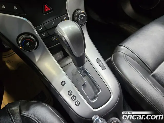 Chevrolet Cruze 2011 1.8 автомат (гидро), миниатюра 9 Chevrolet Cruze 2011 1.8 автомат (гидро), миниатюра 9