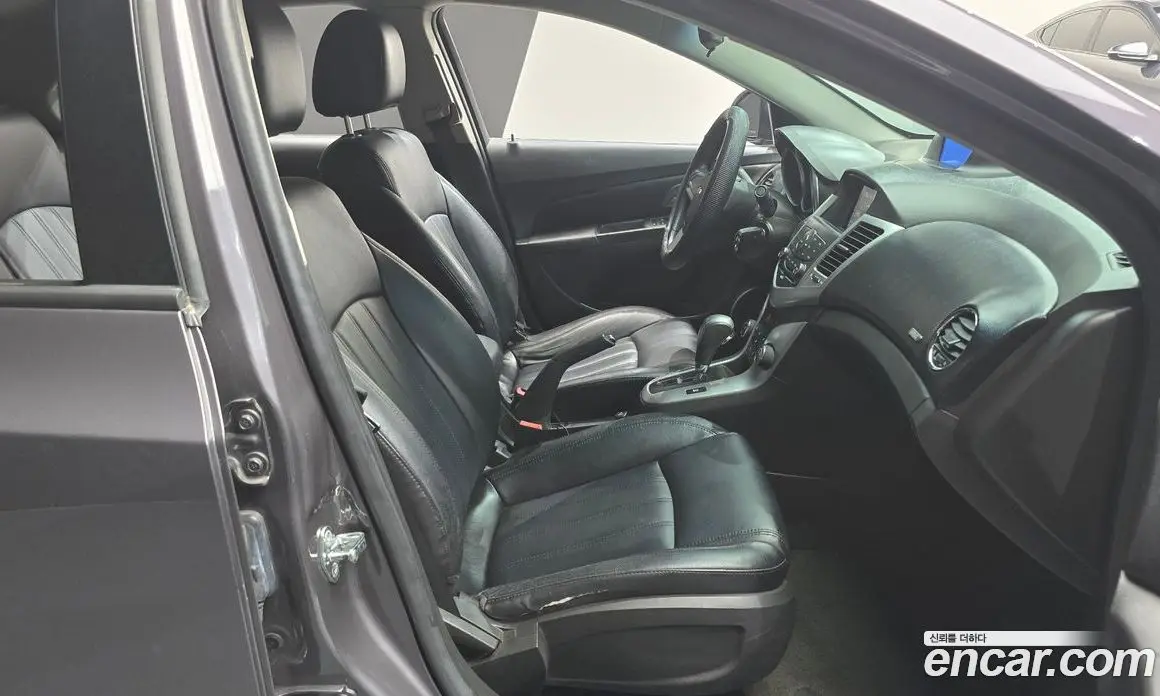 Chevrolet Cruze 2012 1.8 автомат (гидро), фото 17 Chevrolet Cruze 2012 1.8 автомат (гидро), фото 17