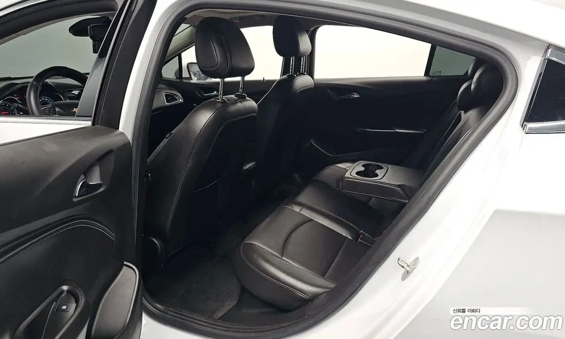 Chevrolet Cruze 2017 1.4 автомат (гидро), фото 17 Chevrolet Cruze 2017 1.4 автомат (гидро), фото 17