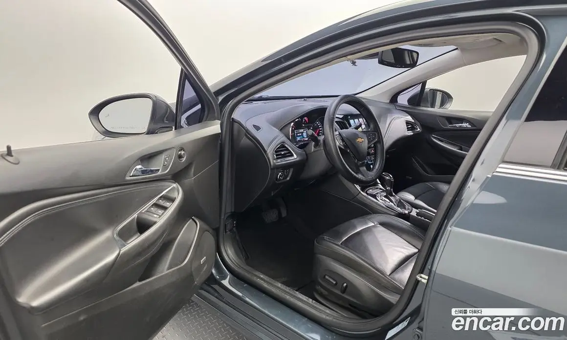 Chevrolet Cruze 2017 1.4 автомат (гидро), фото 13 Chevrolet Cruze 2017 1.4 автомат (гидро), фото 13