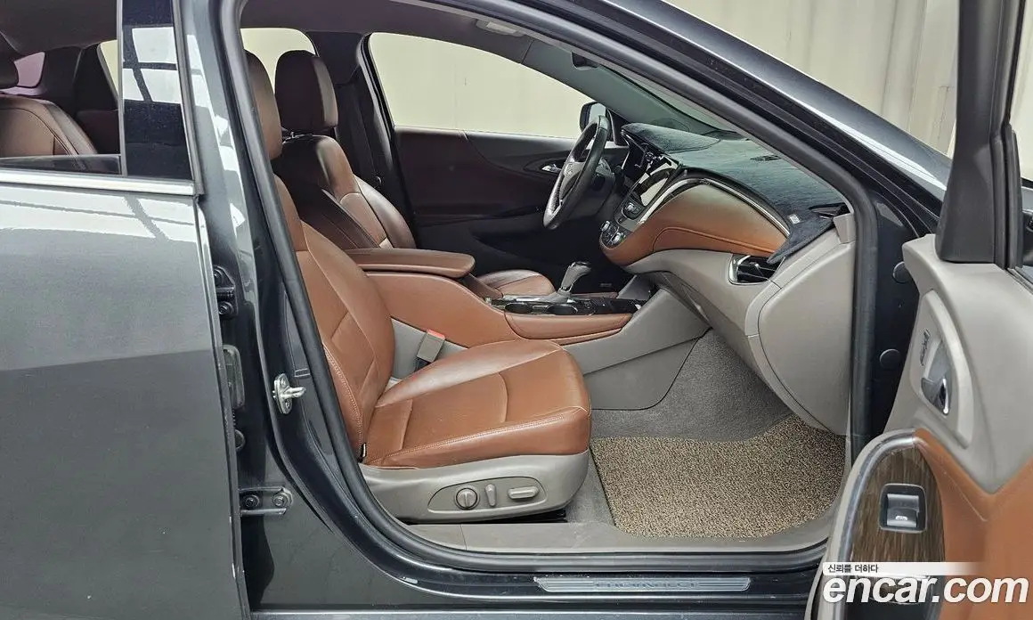 Chevrolet Malibu 2016 2.0 автомат (гидро), фото 16
