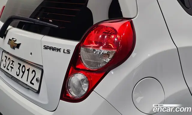 Chevrolet Spark 2013 1.0 автомат (гидро), миниатюра 8
