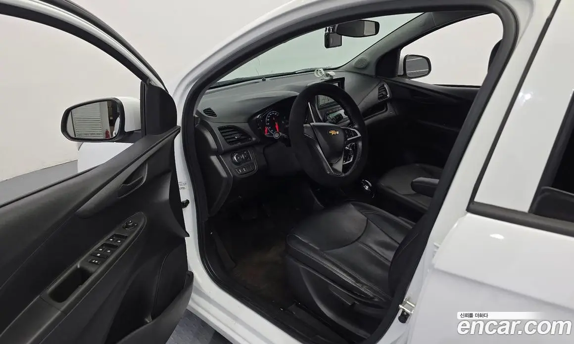 Chevrolet Spark 2015 1.0 автомат (гидро), фото 13