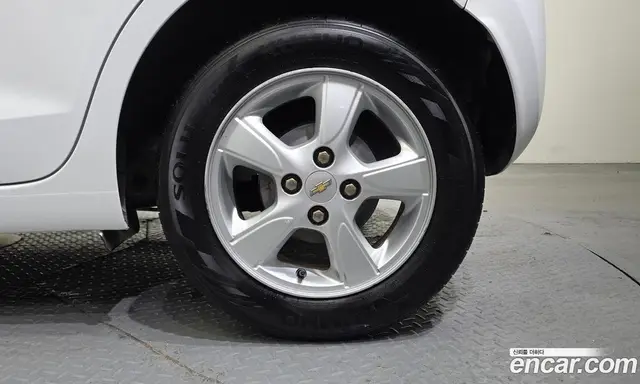 Chevrolet Spark 2015 1.0 автомат (гидро), миниатюра 7