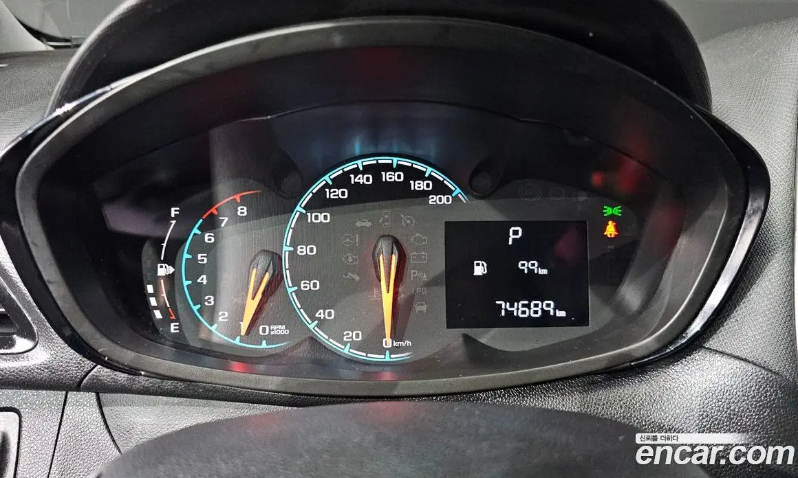 Chevrolet Spark 2015 1.0 автомат (гидро), фото 11