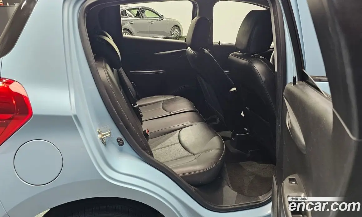 Chevrolet Spark 2015 1.0 автомат (гидро), фото 17