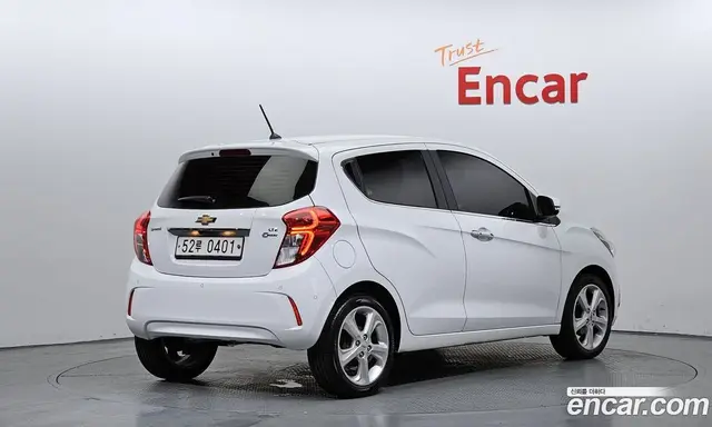 Chevrolet Spark 2016 1.0 автомат (гидро), миниатюра 2