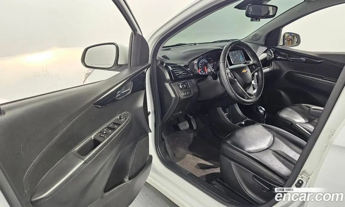 Chevrolet Spark 2016 1.0 автомат (гидро), фото 13