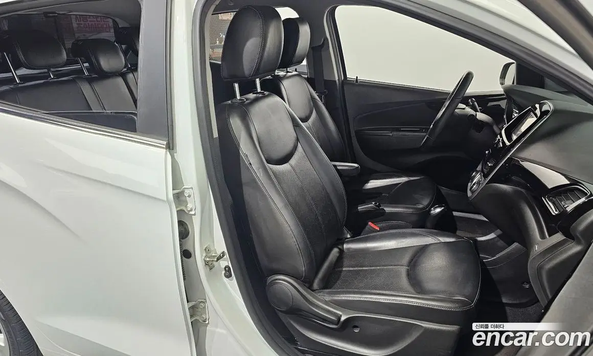 Chevrolet Spark 2016 1.0 автомат (гидро), фото 18