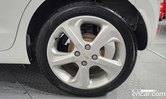 Chevrolet Spark 2016 1.0 автомат (гидро), миниатюра 7