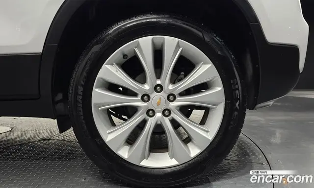 Chevrolet Trax 2016 1.4 автомат (гидро), миниатюра 7