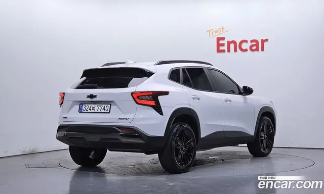Chevrolet Trax, 2024, 5 859 км