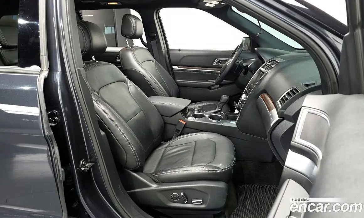 Ford Explorer 2017 3.5 автомат (гидро), фото 16 Ford Explorer 2017 3.5 автомат (гидро), фото 16
