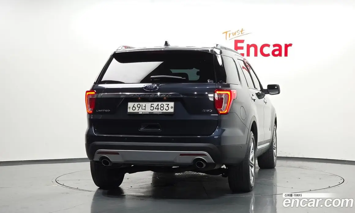 Ford Explorer 2017 3.5 автомат (гидро), фото 4 Ford Explorer 2017 3.5 автомат (гидро), фото 4