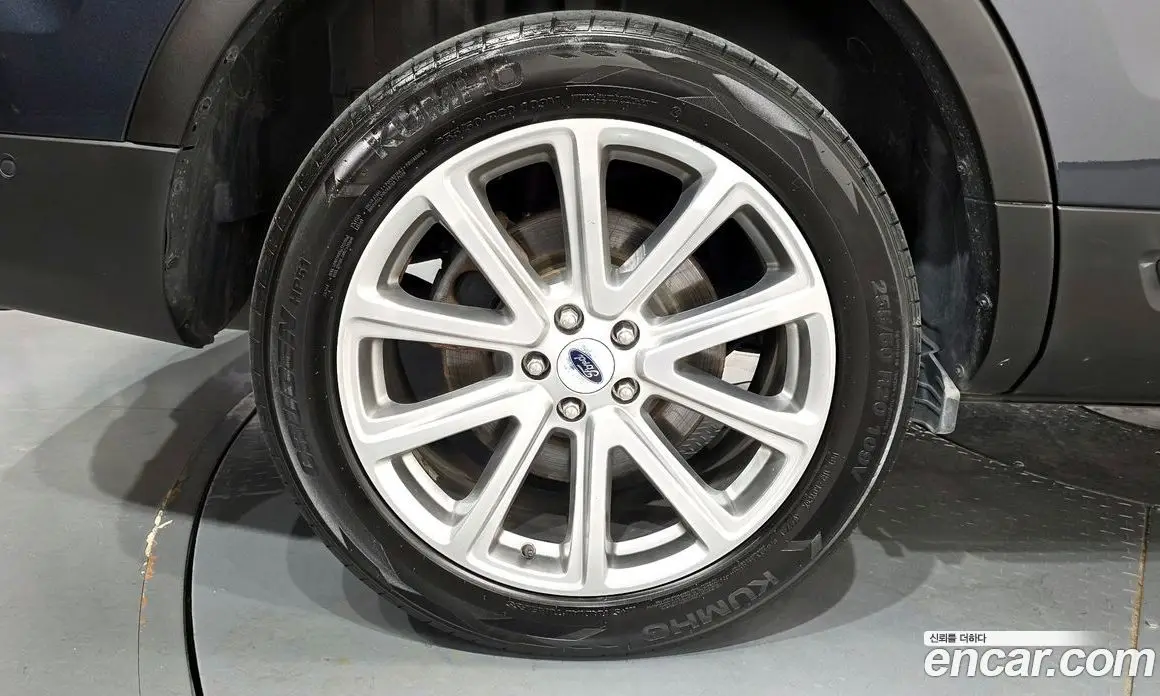 Ford Explorer 2017 3.5 автомат (гидро), фото 5 Ford Explorer 2017 3.5 автомат (гидро), фото 5