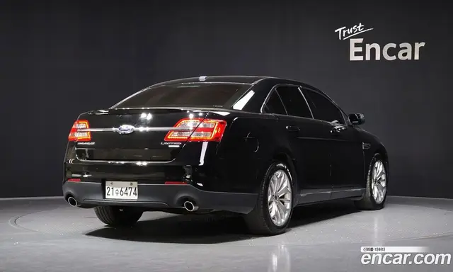 Ford Taurus 2017 2.0 автомат (гидро), миниатюра 2 Ford Taurus 2017 2.0 автомат (гидро), миниатюра 2