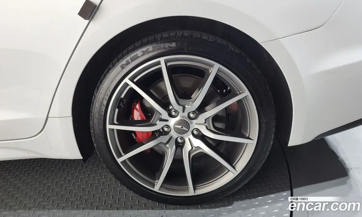 Genesis G70 2018 2.0 автомат (гидро), фото 6 Genesis G70 2018 2.0 автомат (гидро), фото 6