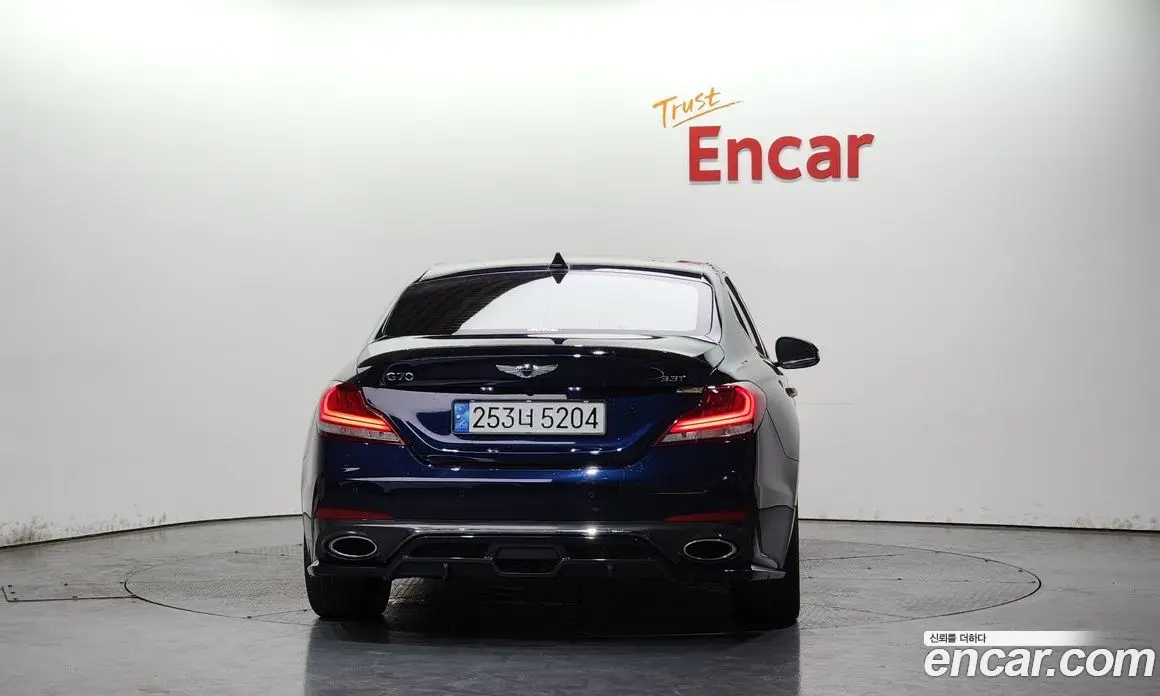 Genesis G70 2018 3.3 автомат (гидро), фото 4 Genesis G70 2018 3.3 автомат (гидро), фото 4