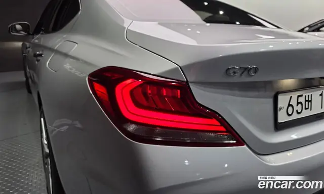 Genesis G70 2018 2.0 автомат (гидро), миниатюра 8 Genesis G70 2018 2.0 автомат (гидро), миниатюра 8