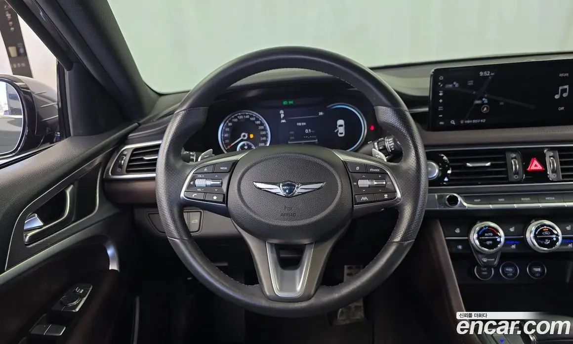 Genesis G70 2021 2.2 автомат (гидро), фото 19 Genesis G70 2021 2.2 автомат (гидро), фото 19