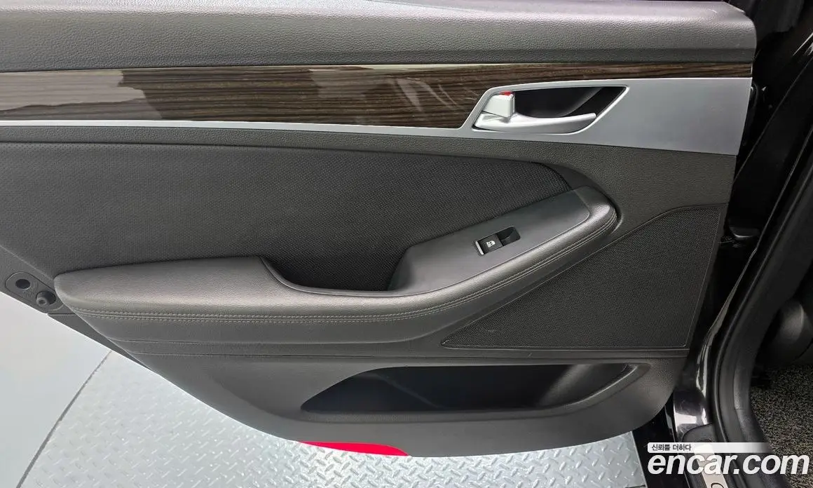 Genesis G80 2017 3.3 автомат (гидро), фото 15