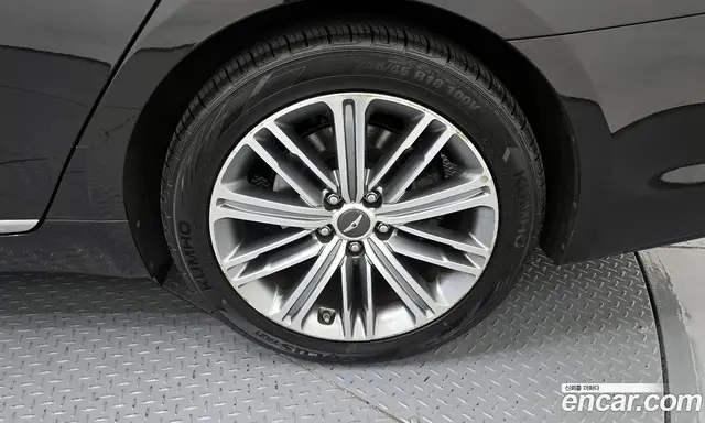Genesis G80 2017 3.3 автомат (гидро), миниатюра 7