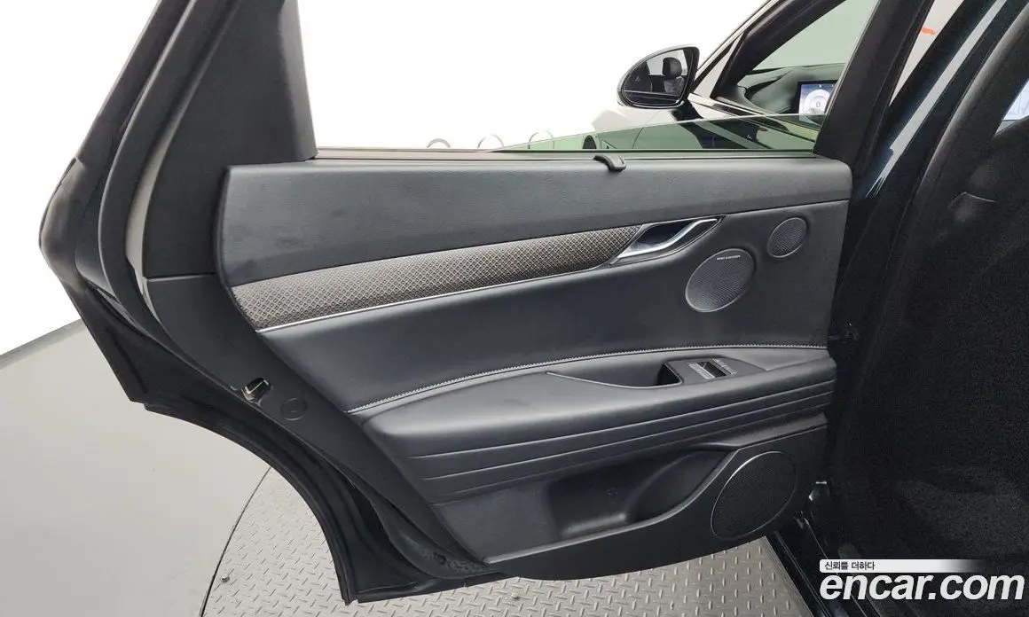 Genesis G80 2024 2.5 автомат (гидро), фото 15 Genesis G80 2024 2.5 автомат (гидро), фото 15