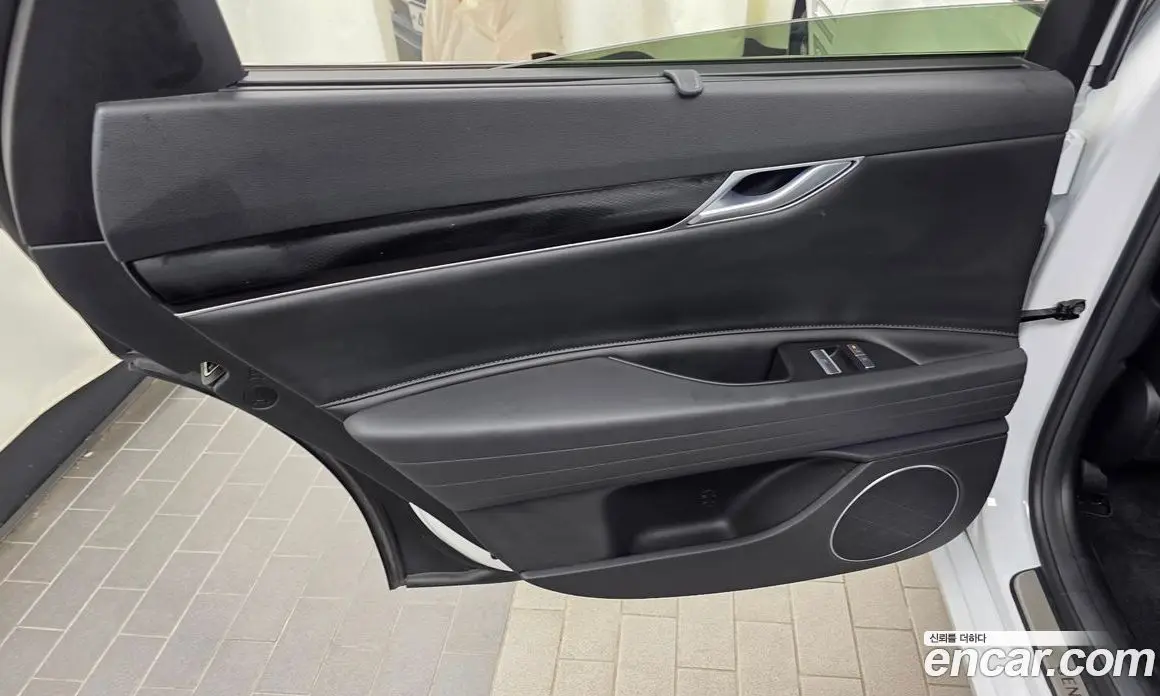Genesis G80 2024 2.5 автомат (гидро), фото 15