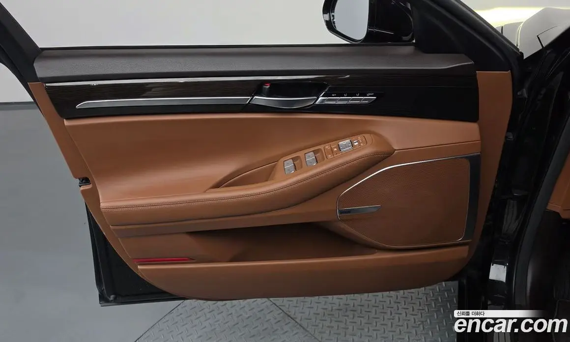 Genesis G90 2019 3.8 автомат (гидро), фото 14 Genesis G90 2019 3.8 автомат (гидро), фото 14