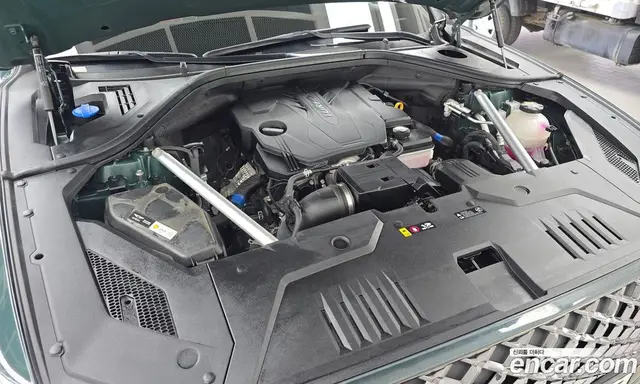 Genesis GV70 2021 2.5 автомат (гидро), миниатюра 6