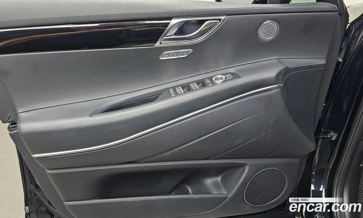 Genesis GV80 2020 2.5 автомат (гидро), фото 13 Genesis GV80 2020 2.5 автомат (гидро), фото 13