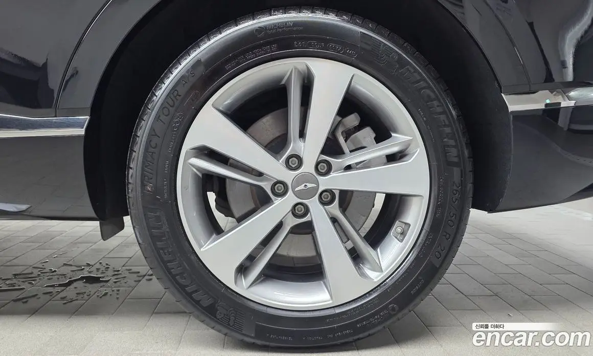 Genesis GV80 2020 2.5 автомат (гидро), фото 6 Genesis GV80 2020 2.5 автомат (гидро), фото 6