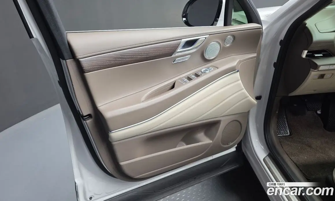 Genesis GV80 2023 3.5 автомат (гидро), фото 14 Genesis GV80 2023 3.5 автомат (гидро), фото 14