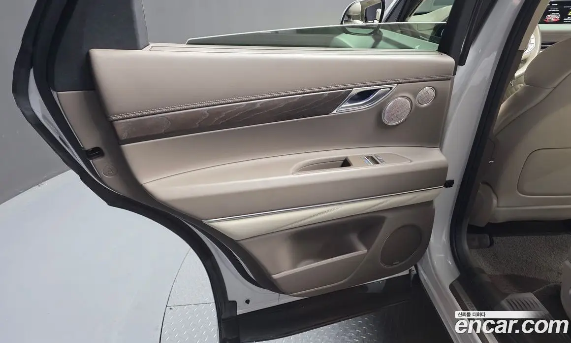 Genesis GV80 2023 3.5 автомат (гидро), фото 15 Genesis GV80 2023 3.5 автомат (гидро), фото 15